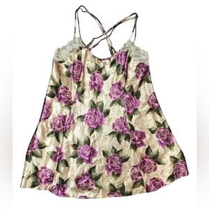 Vintage Large Versailles Bay Lingerie